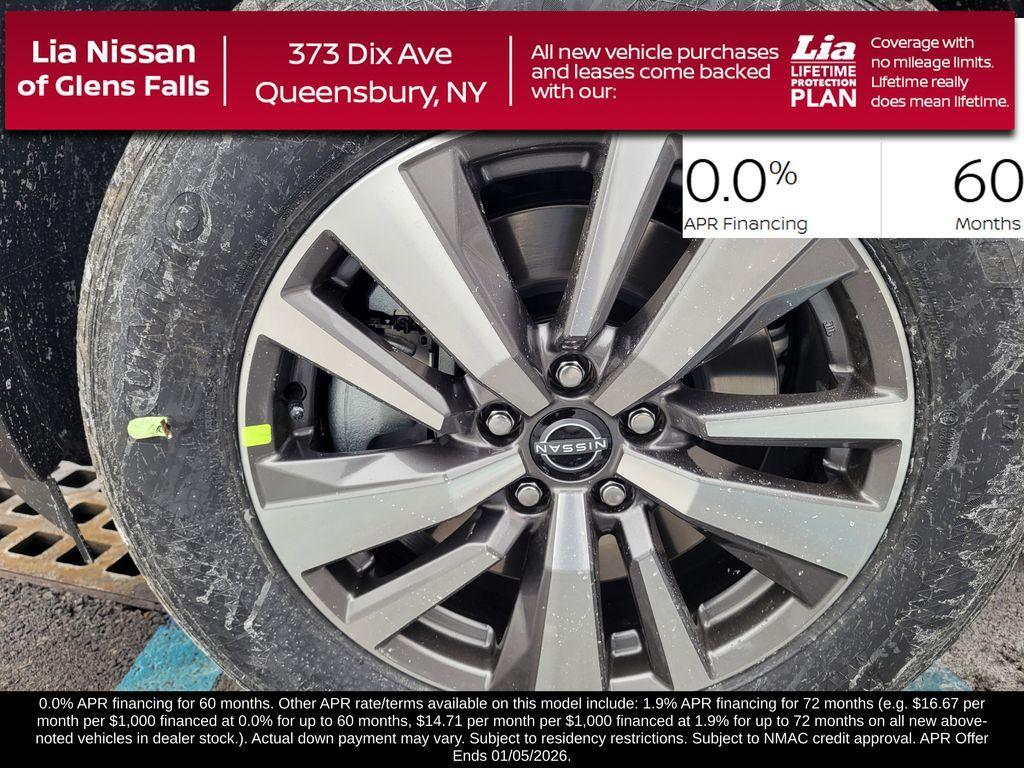 new 2025 Nissan Pathfinder car, priced at $40,075