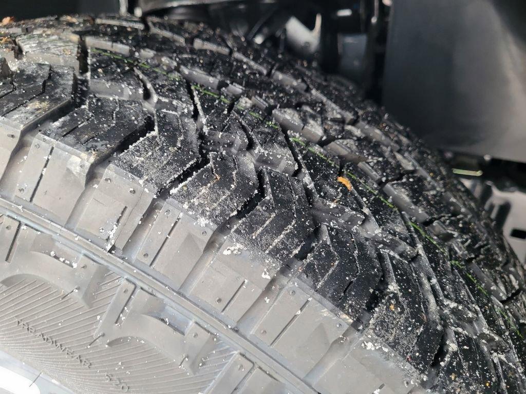 new 2026 Nissan Frontier car, priced at $44,430