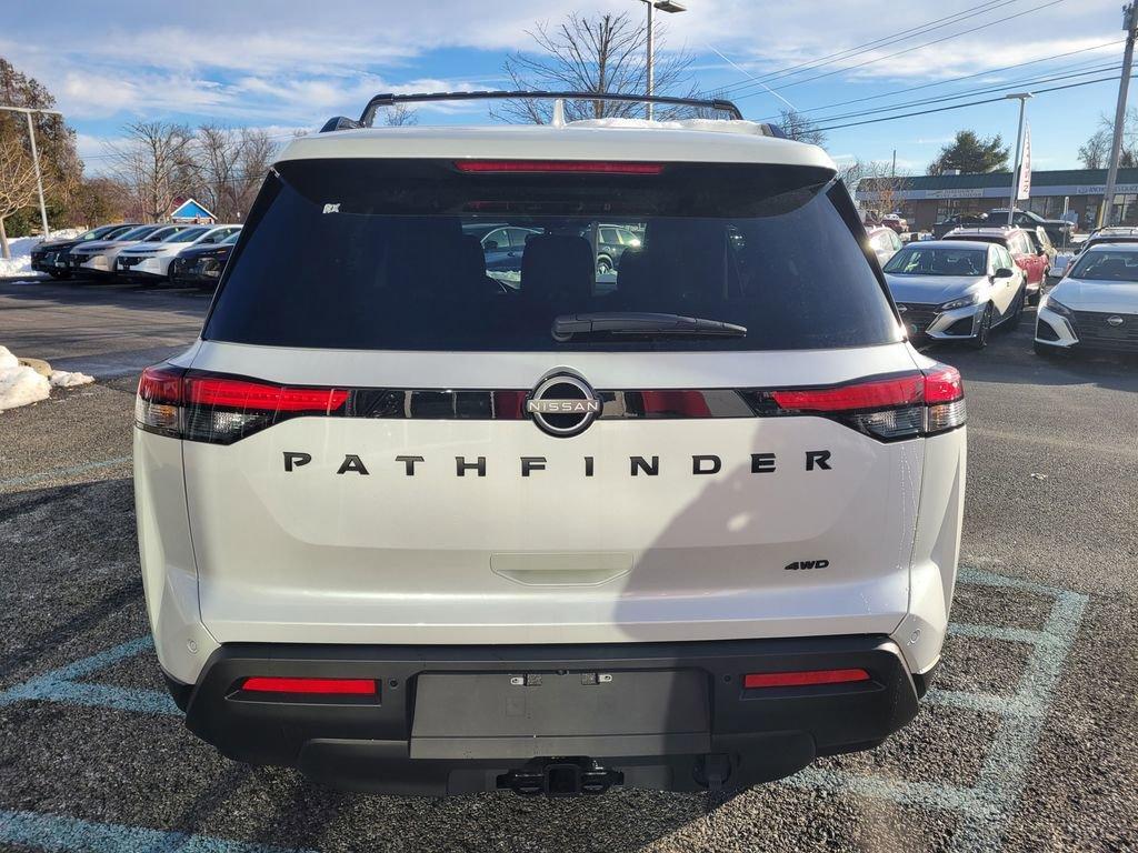 new 2025 Nissan Pathfinder car, priced at $39,825
