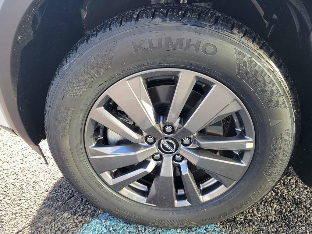 new 2025 Nissan Pathfinder car, priced at $39,825