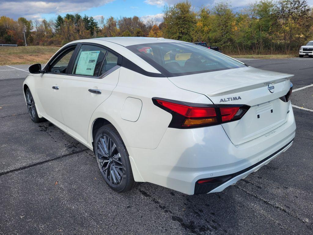 new 2025 Nissan Altima car, priced at $32,330