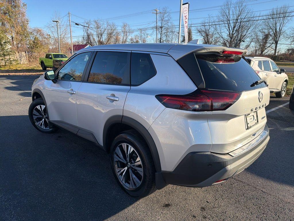 used 2022 Nissan Rogue car, priced at $19,342