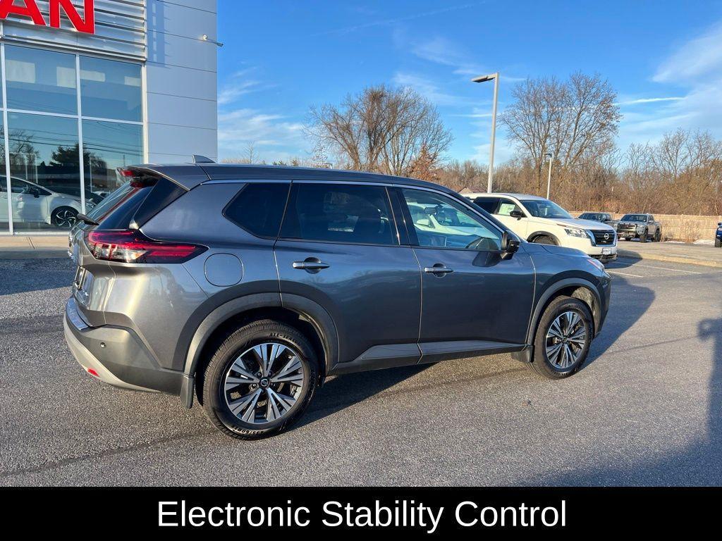 used 2021 Nissan Rogue car, priced at $21,942