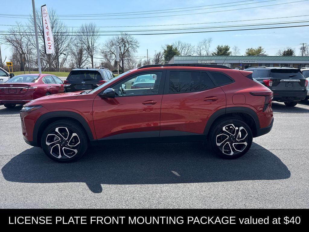 used 2024 Chevrolet Trax car, priced at $23,542