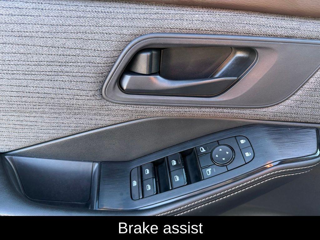 used 2022 Nissan Rogue car, priced at $15,642