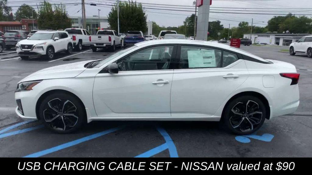 new 2025 Nissan Altima car, priced at $25,500