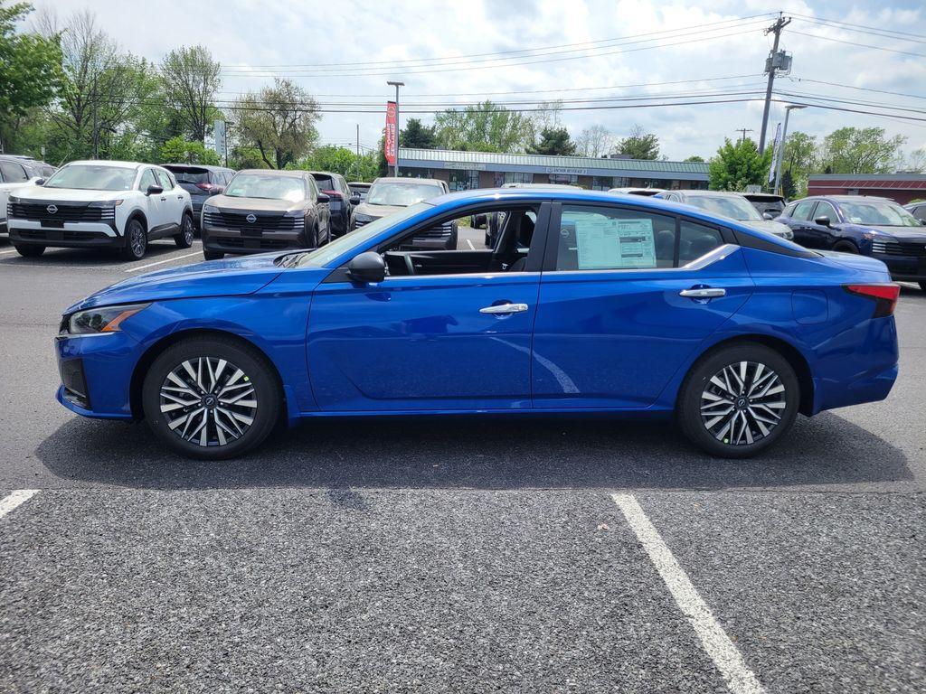 new 2025 Nissan Altima car, priced at $24,555