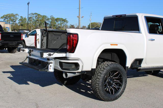 used 2022 GMC Sierra 2500 car, priced at $64,995