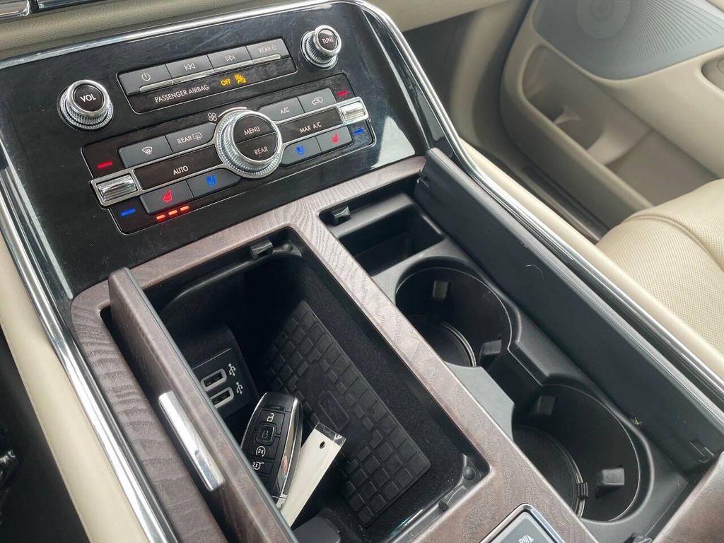 used 2019 Lincoln Navigator car, priced at $33,480