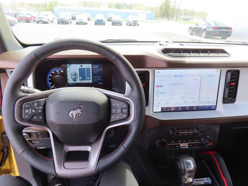 new 2024 Ford Bronco car