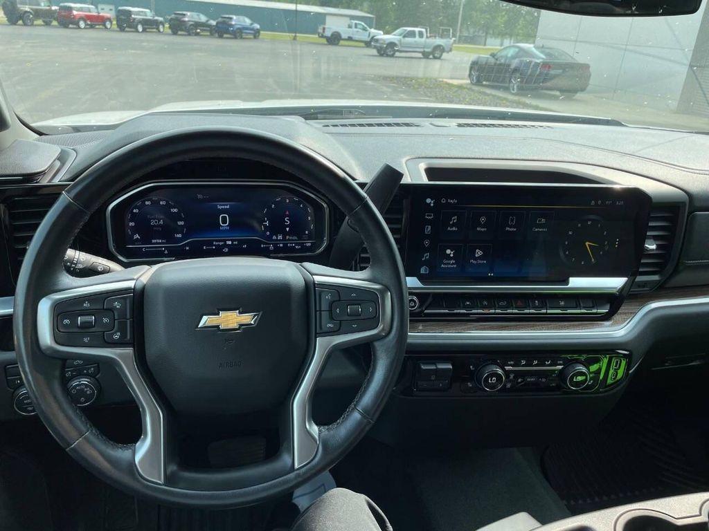 used 2022 Chevrolet Silverado 1500 car, priced at $35,860