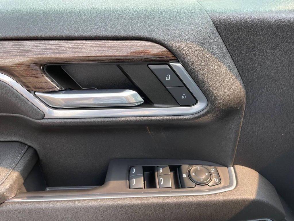 used 2022 Chevrolet Silverado 1500 car, priced at $35,860