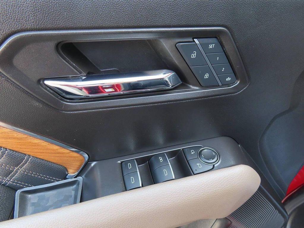 used 2024 GMC Canyon car, priced at $47,280