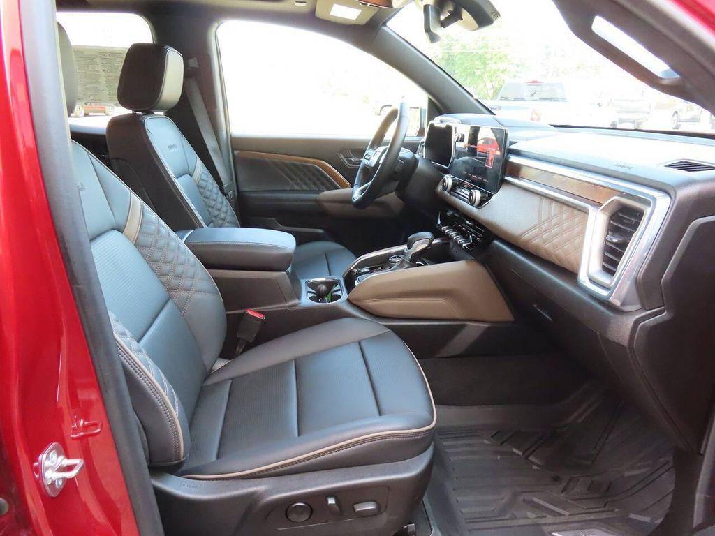 used 2024 GMC Canyon car, priced at $47,280