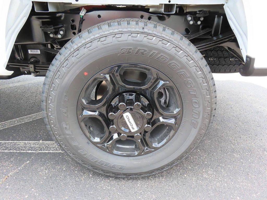 new 2025 Ford F-350 car, priced at $55,179