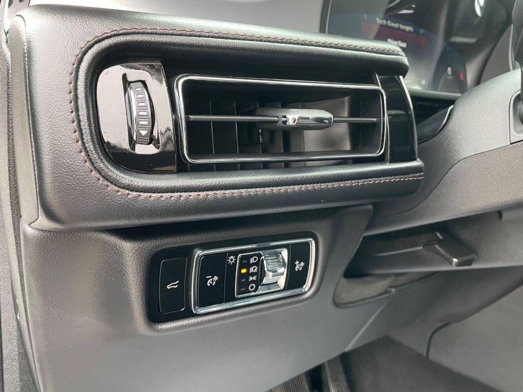 used 2024 Lincoln Aviator car, priced at $43,980