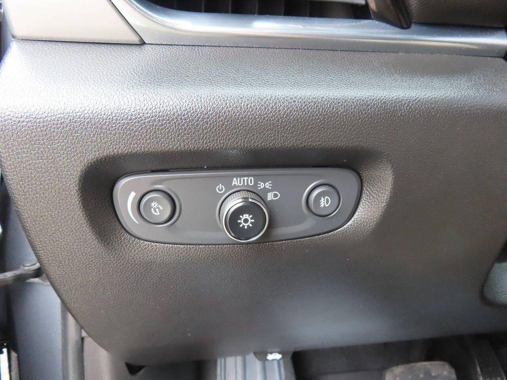 used 2018 Chevrolet Traverse car, priced at $19,680