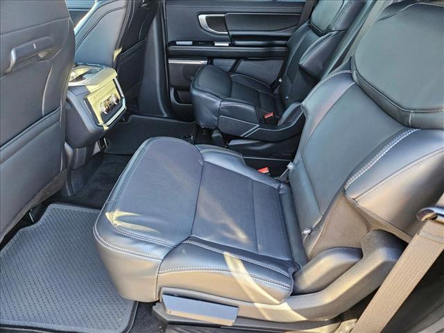 new 2026 Ford Expedition car, priced at $77,116