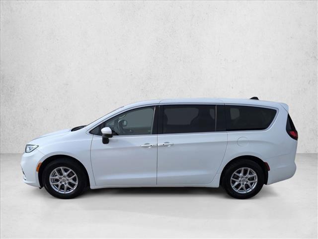 used 2023 Chrysler Pacifica car, priced at $20,763