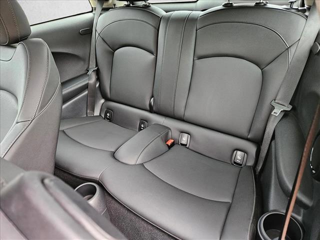 used 2024 MINI Hardtop car, priced at $21,875