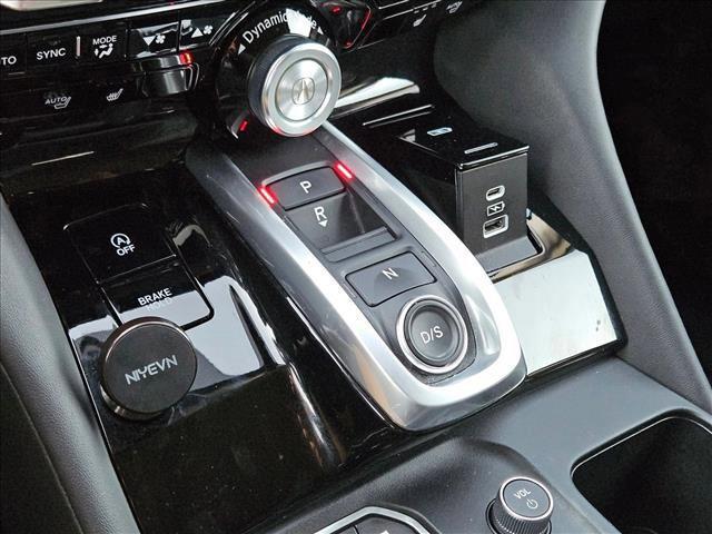 used 2024 Acura MDX car, priced at $38,995