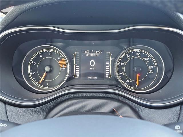 used 2020 Jeep Cherokee car, priced at $14,489
