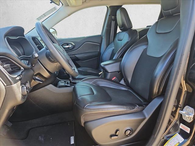 used 2020 Jeep Cherokee car, priced at $14,489