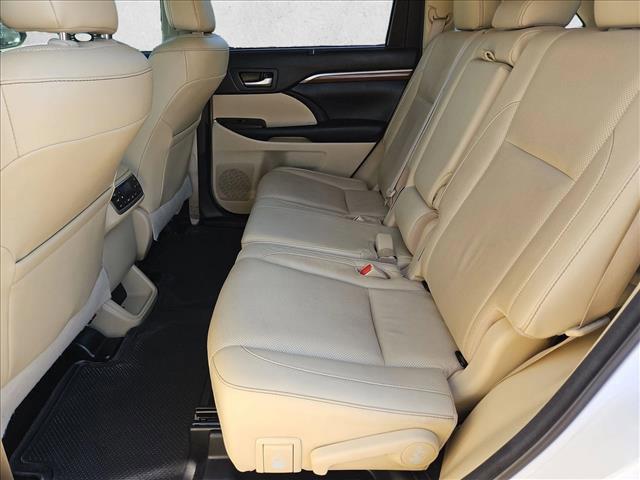 used 2018 Toyota Highlander car, priced at $24,995