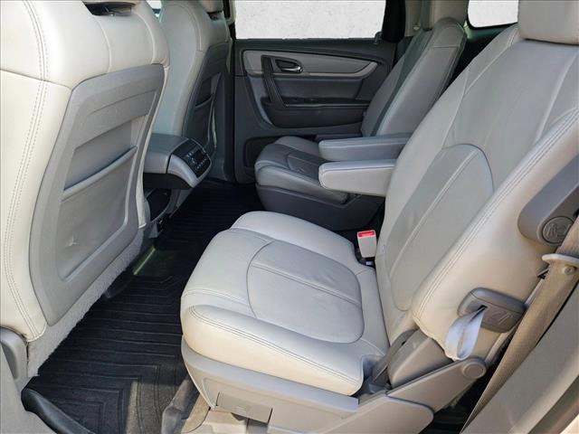 used 2015 Chevrolet Traverse car, priced at $9,995