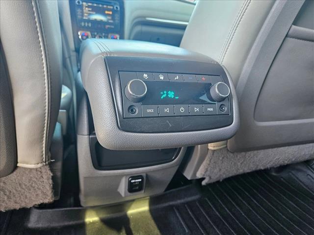 used 2015 Chevrolet Traverse car, priced at $9,995