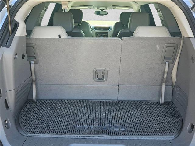 used 2015 Chevrolet Traverse car, priced at $9,995
