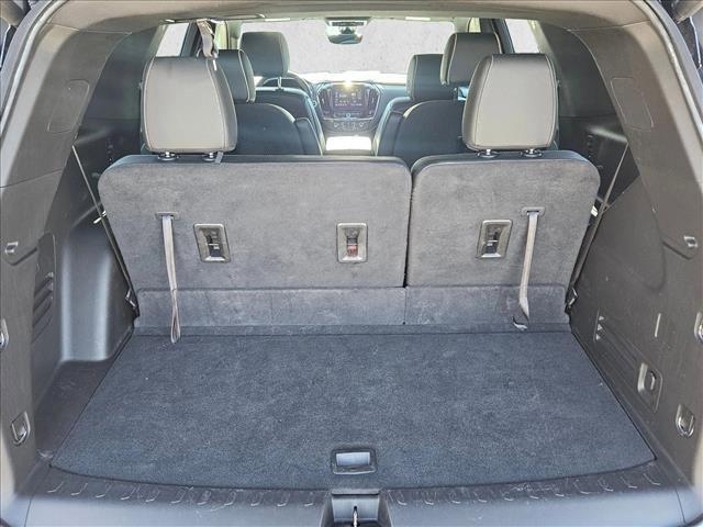used 2023 Chevrolet Traverse car, priced at $32,889