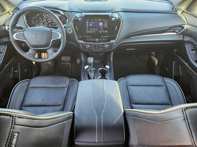 used 2023 Chevrolet Traverse car, priced at $32,889