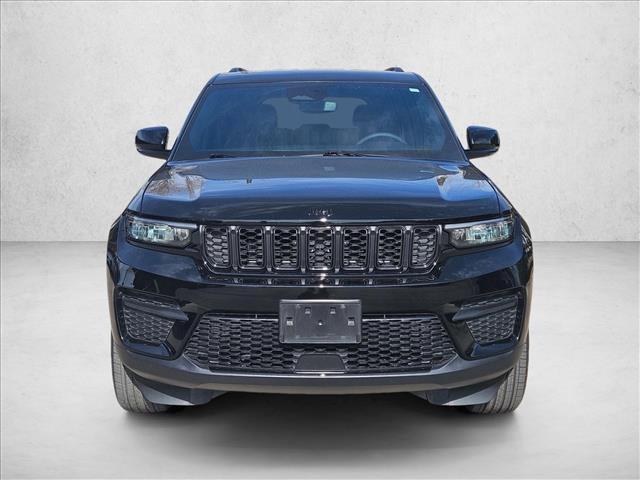 used 2024 Jeep Grand Cherokee car, priced at $33,955