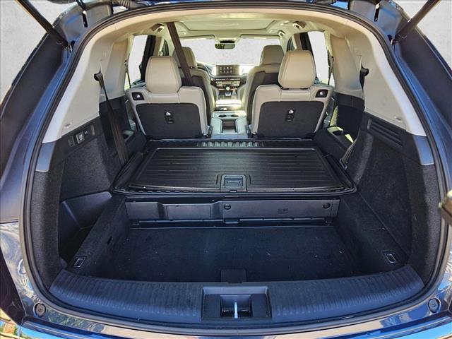 used 2025 Acura MDX car, priced at $46,995