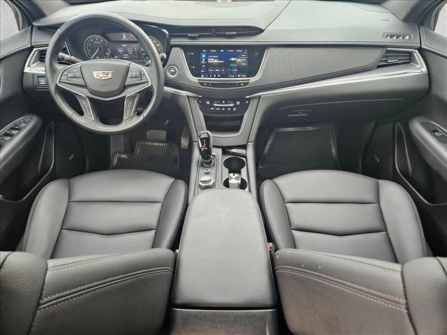 used 2023 Cadillac XT5 car, priced at $28,444