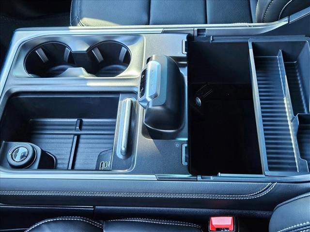 new 2026 Ford Expedition car, priced at $76,999