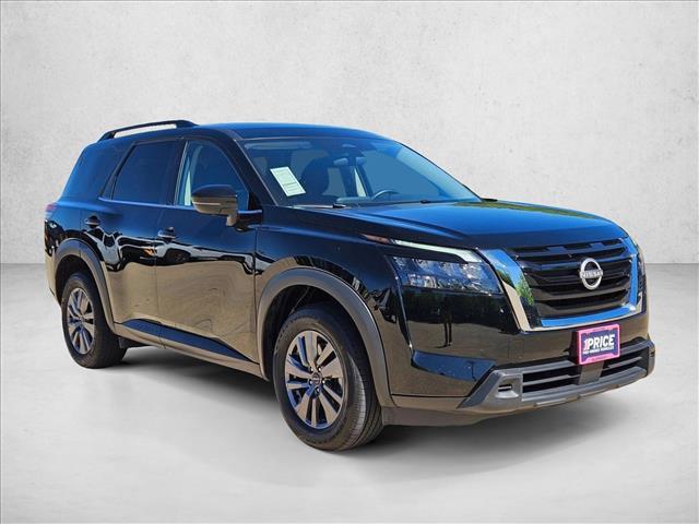 used 2025 Nissan Pathfinder car, priced at $33,995