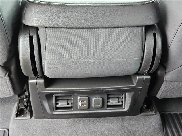 used 2021 Chevrolet Silverado 1500 car, priced at $30,220