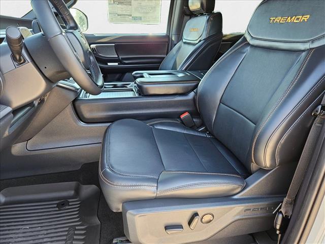 new 2025 Ford Expedition car, priced at $76,999