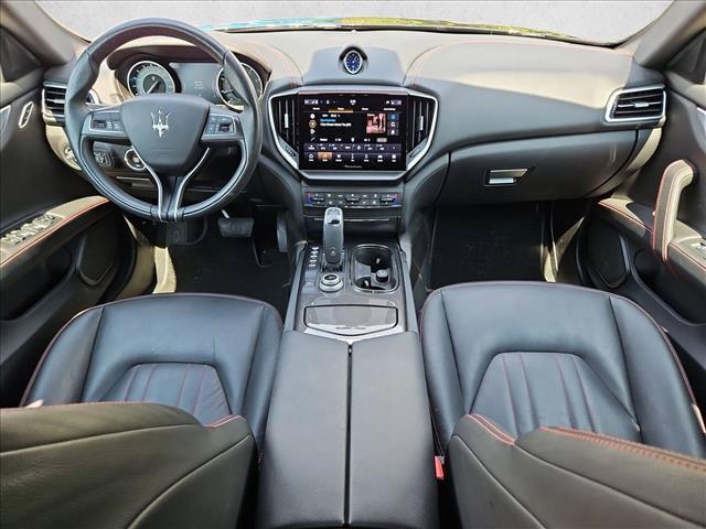 Maserati Ghibli view 19