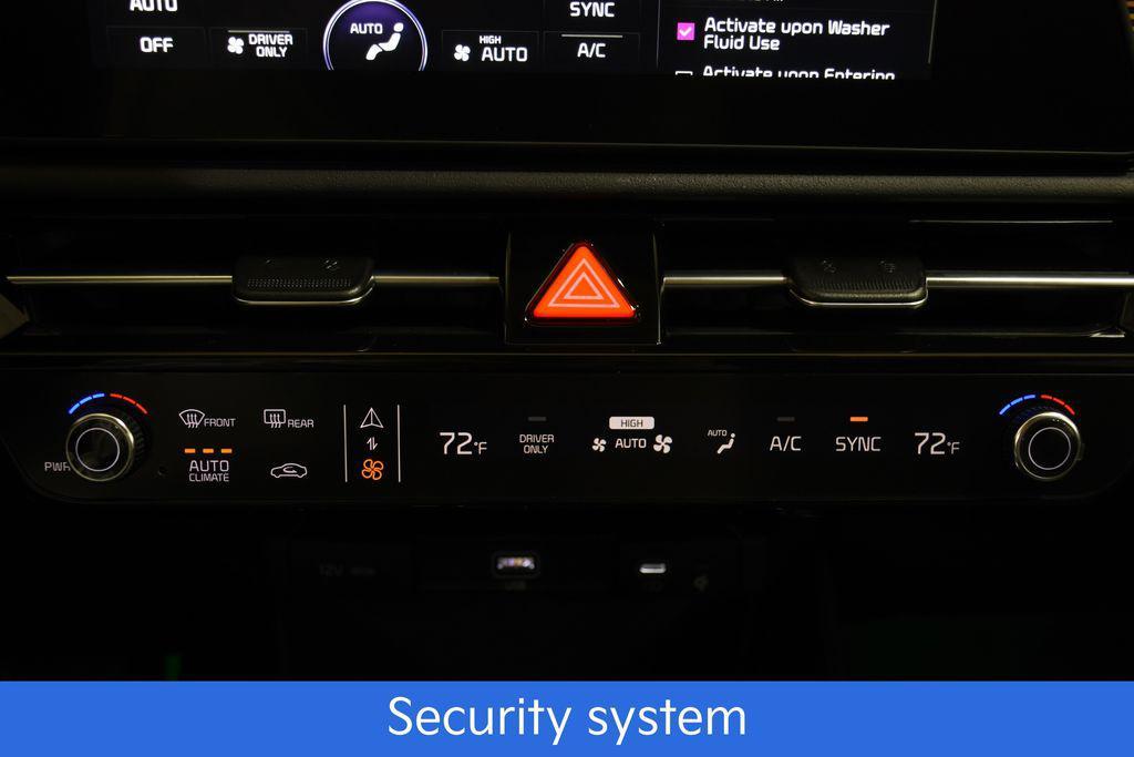 new 2025 Kia Niro car, priced at $28,012