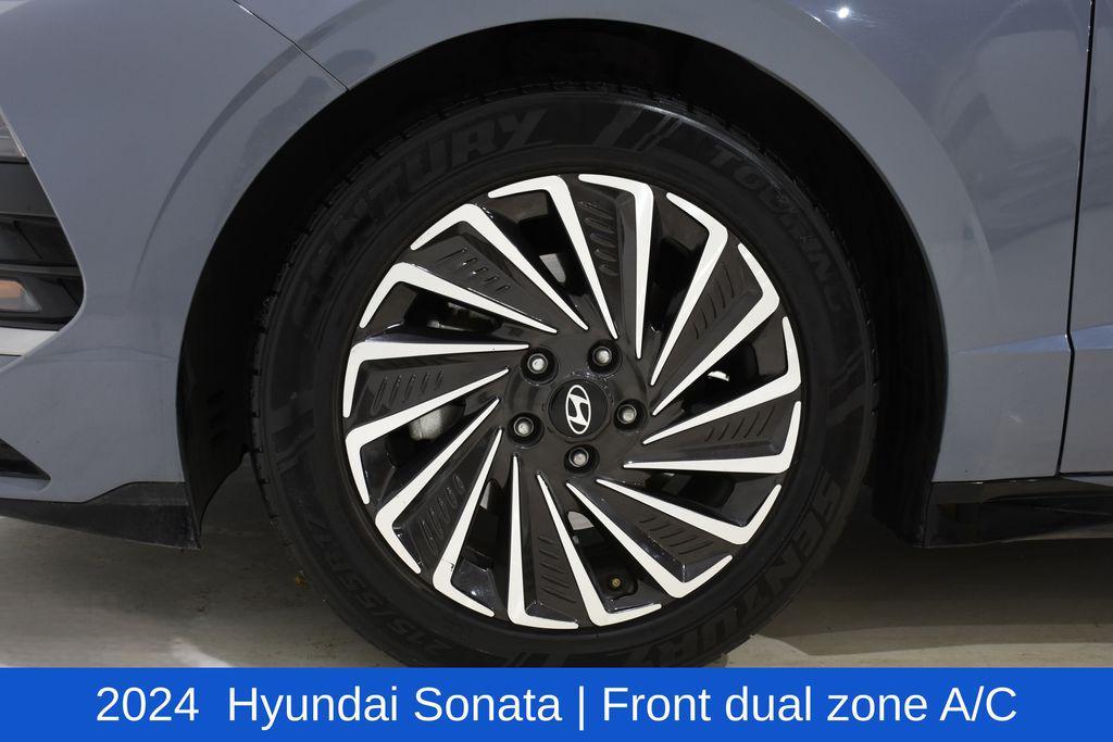 used 2024 Hyundai Sonata Hybrid car, priced at $18,725