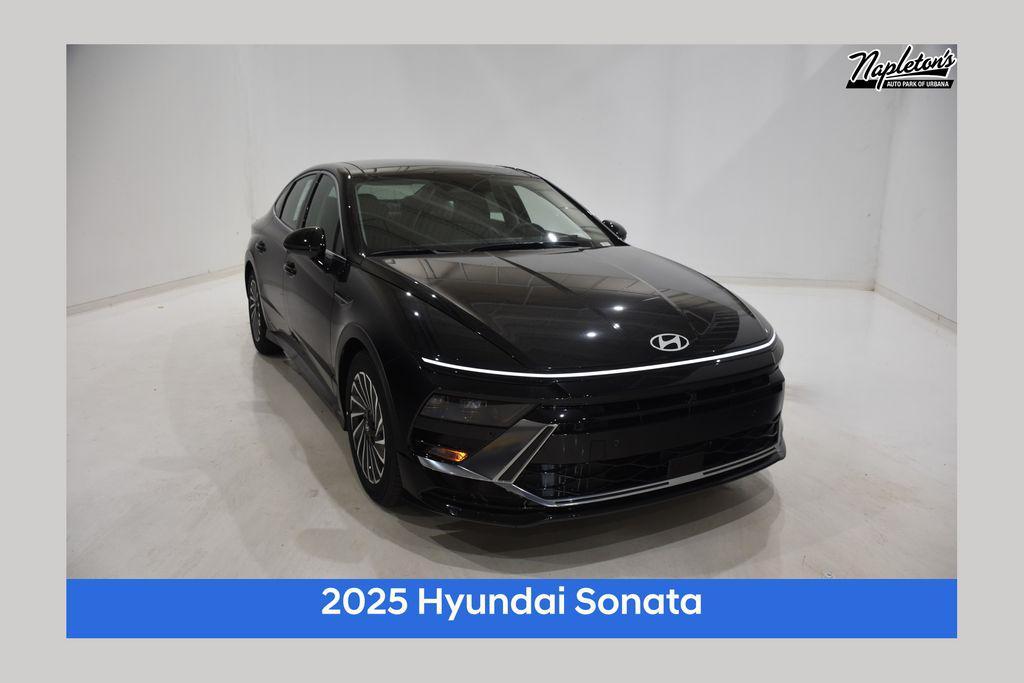 new 2025 Hyundai Sonata Hybrid car, priced at $34,021