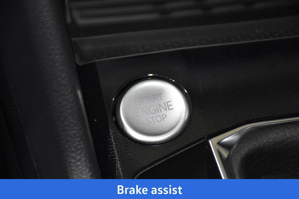 new 2026 Volkswagen Taos car, priced at $33,351