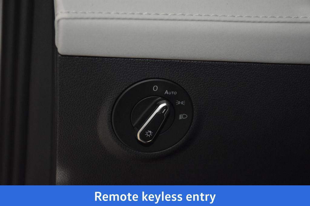 new 2026 Volkswagen Taos car, priced at $31,319