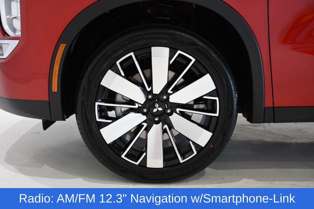 new 2025 Mitsubishi Outlander car, priced at $33,378