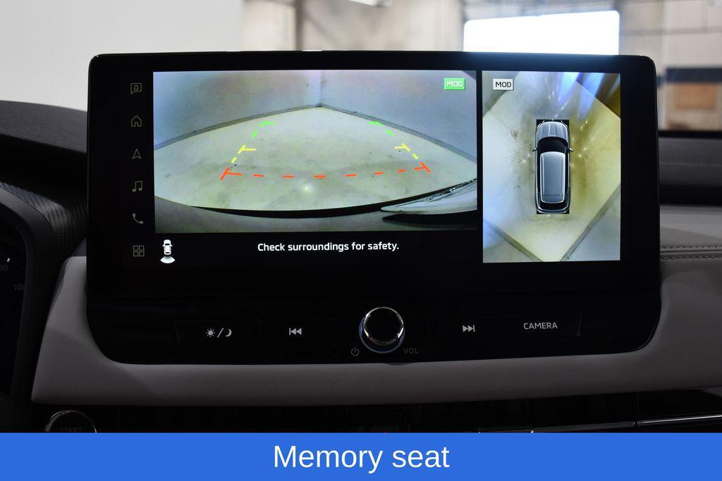 new 2025 Mitsubishi Outlander car, priced at $40,627