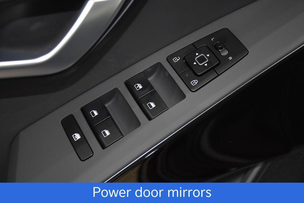 new 2025 Kia Niro car, priced at $27,278