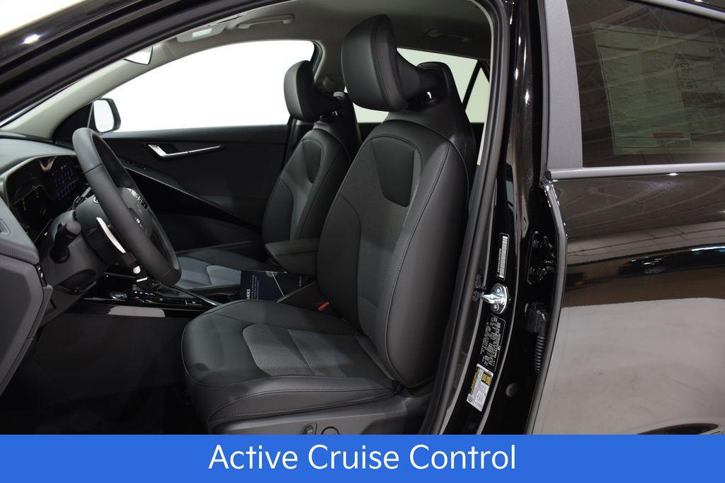 new 2025 Kia Niro car, priced at $27,278